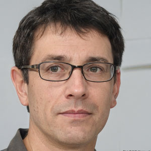 Customer testimonial at Smiley’s Katy Car Wash – satisfied car wash client